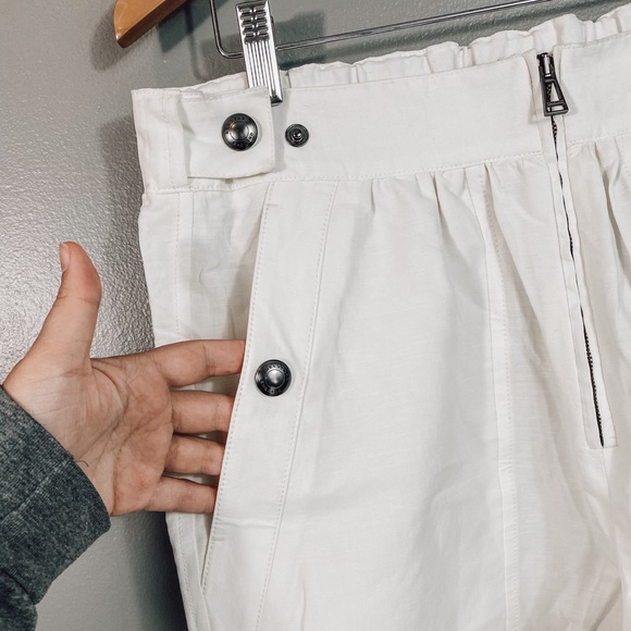 NWT Belstaff- Women's Small Size 4 Parker Trouser Shorts in Ivory/ White - Picture 4 of 8